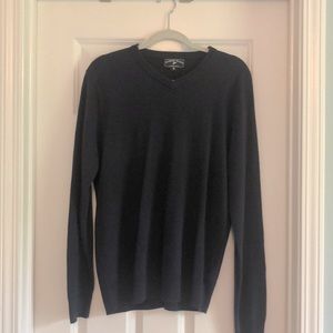 V-neck Harbor Island light weight sweater - M